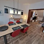 Fewofaubelcentro 42 & 54 & 62 M2 Apartamento *